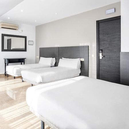Hotel Victoria Valdemoro Extérieur photo