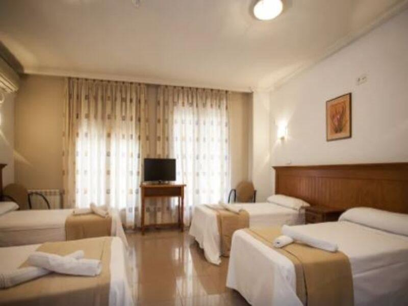 Hotel Victoria Valdemoro Extérieur photo