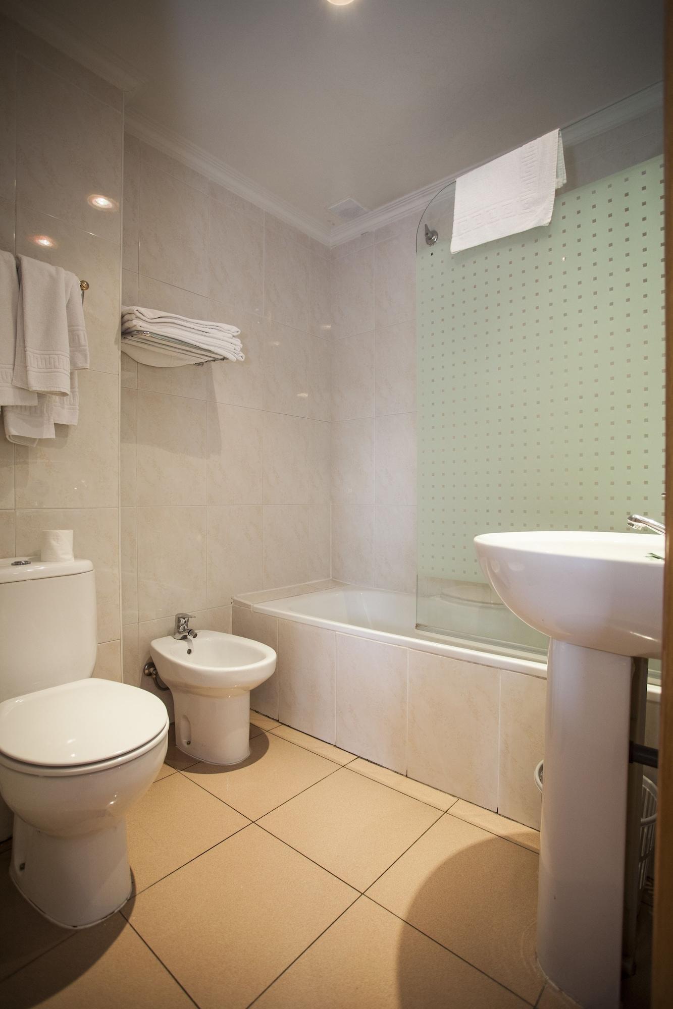 Hotel Victoria Valdemoro Extérieur photo