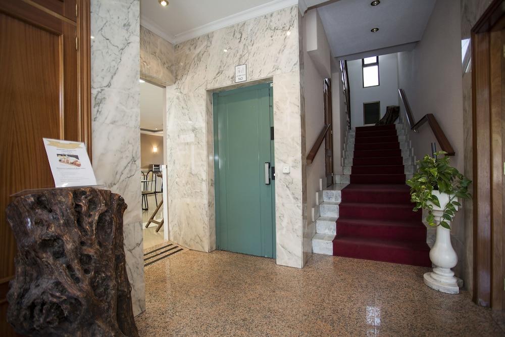 Hotel Victoria Valdemoro Extérieur photo
