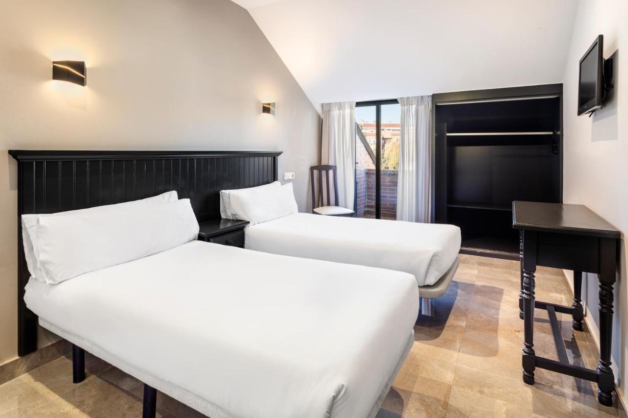 Hotel Victoria Valdemoro Extérieur photo