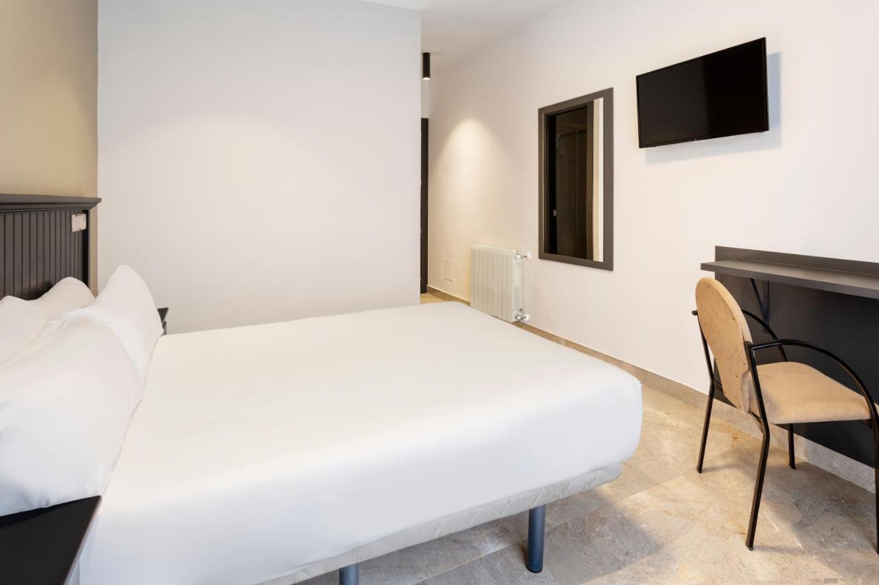 Hotel Victoria Valdemoro Extérieur photo
