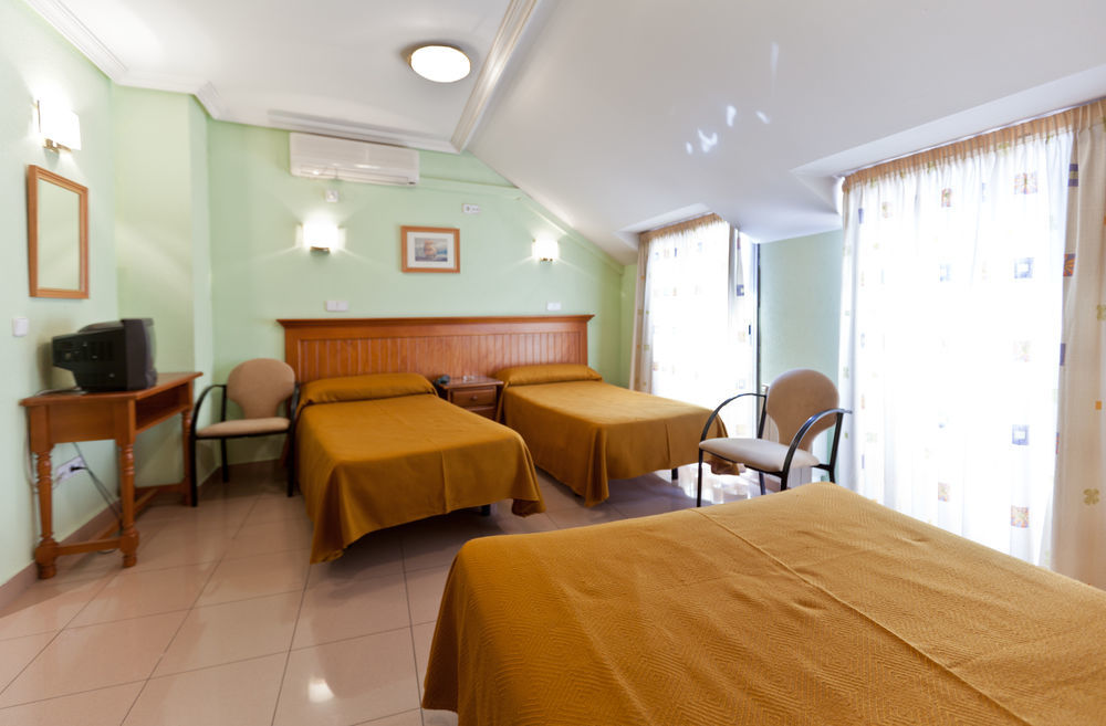 Hotel Victoria Valdemoro Extérieur photo